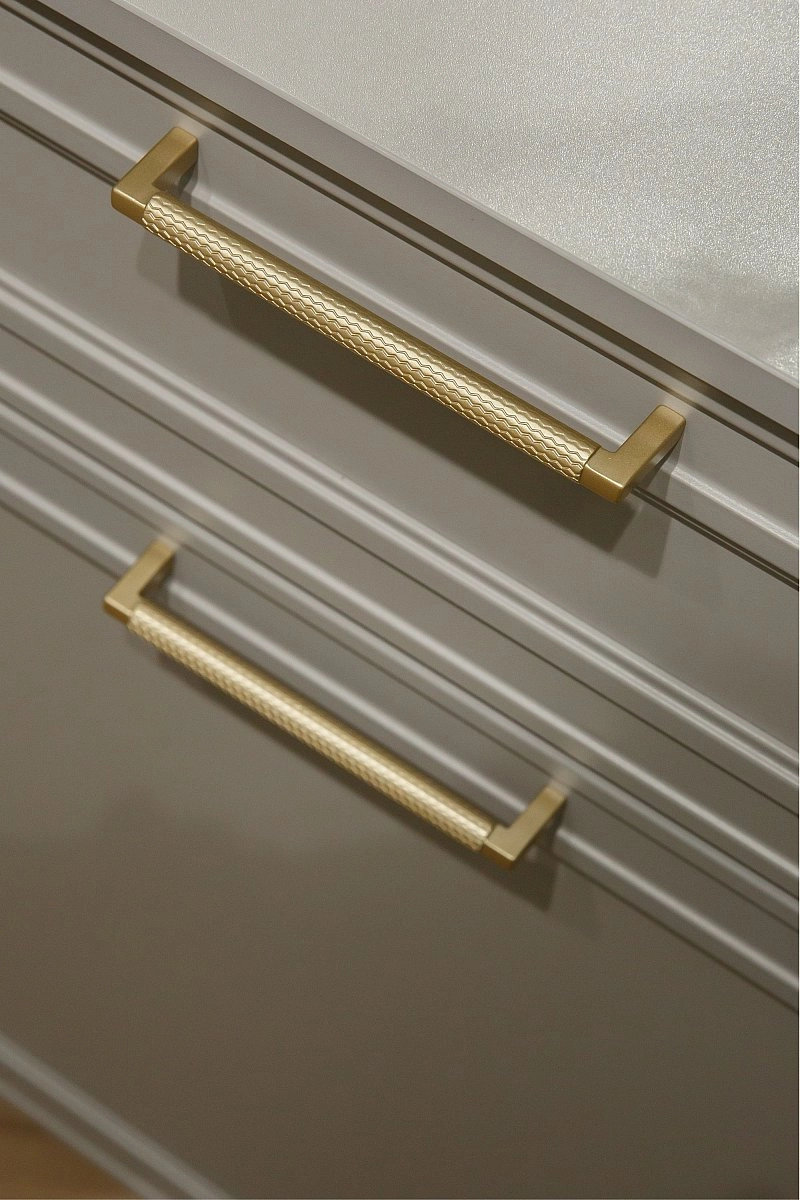 Комод Montreal серый