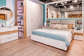 Зеркало навесное Soho беж