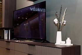 Тумба навесная под телевизор Сохо графит